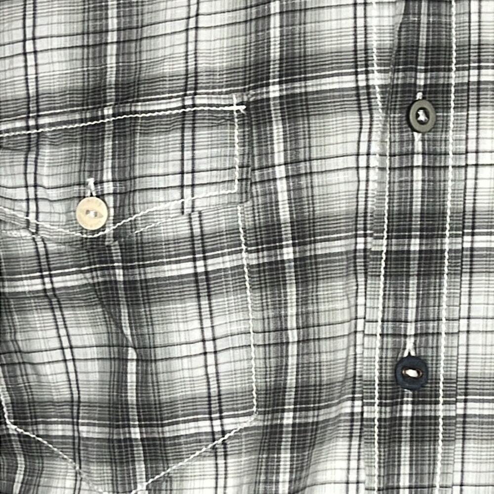 Hugo boss slim fit button down long sleeve shirt size XL - Picture 3 of 10